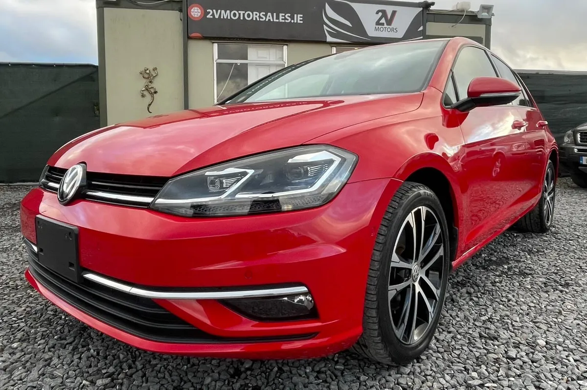 🔵 Vw Golf 1.2 TSI AUTOMATIC LOW KM HIGH SPEC - Image 2