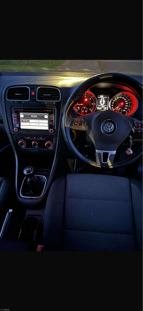 Volkswagen Golf R line - Image 3