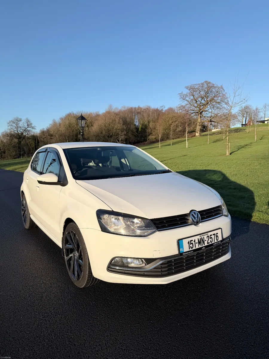 Volkswagen Polo 2015 - Image 1