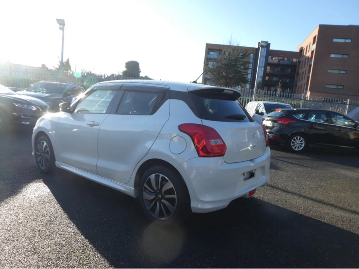 Suzuki Swift RS - Image 5