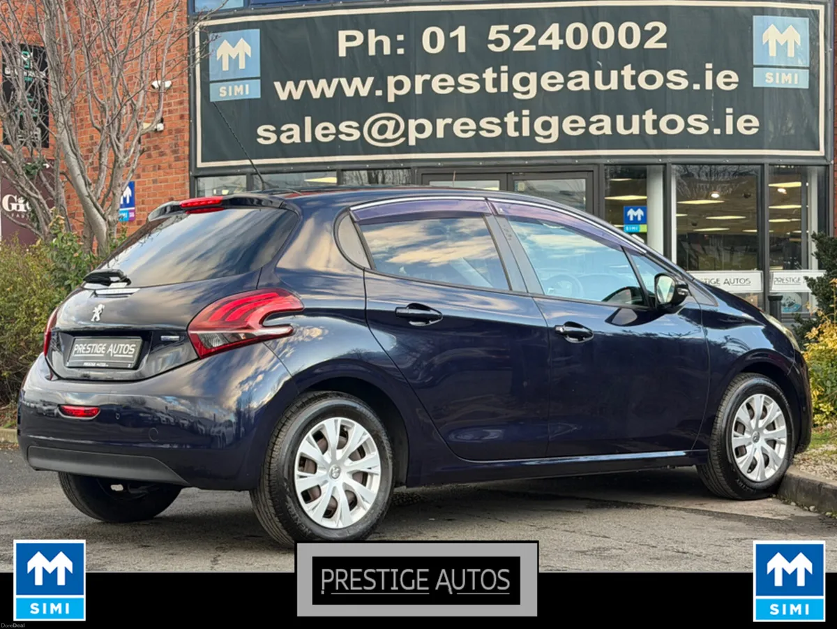 Peugeot 208 1.2 PETROL AUTO *CAR ID 15* - Image 4