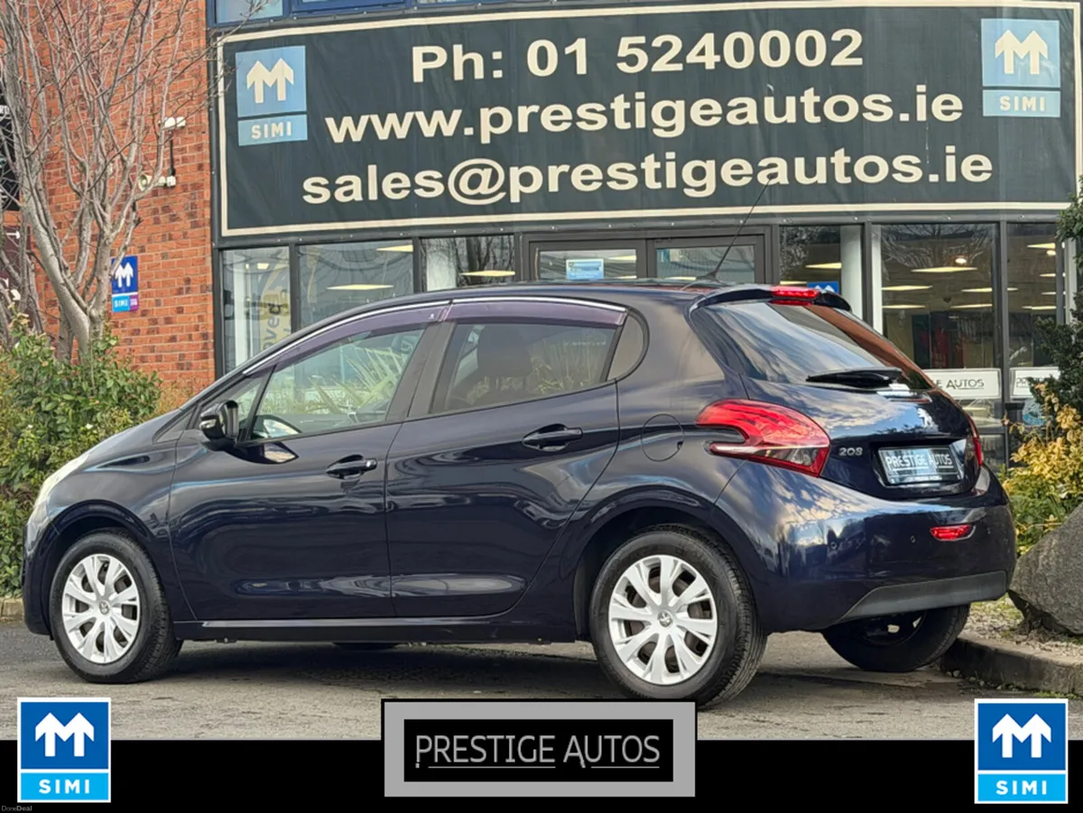 Peugeot 208 1.2 PETROL AUTO *CAR ID 15* - Image 6