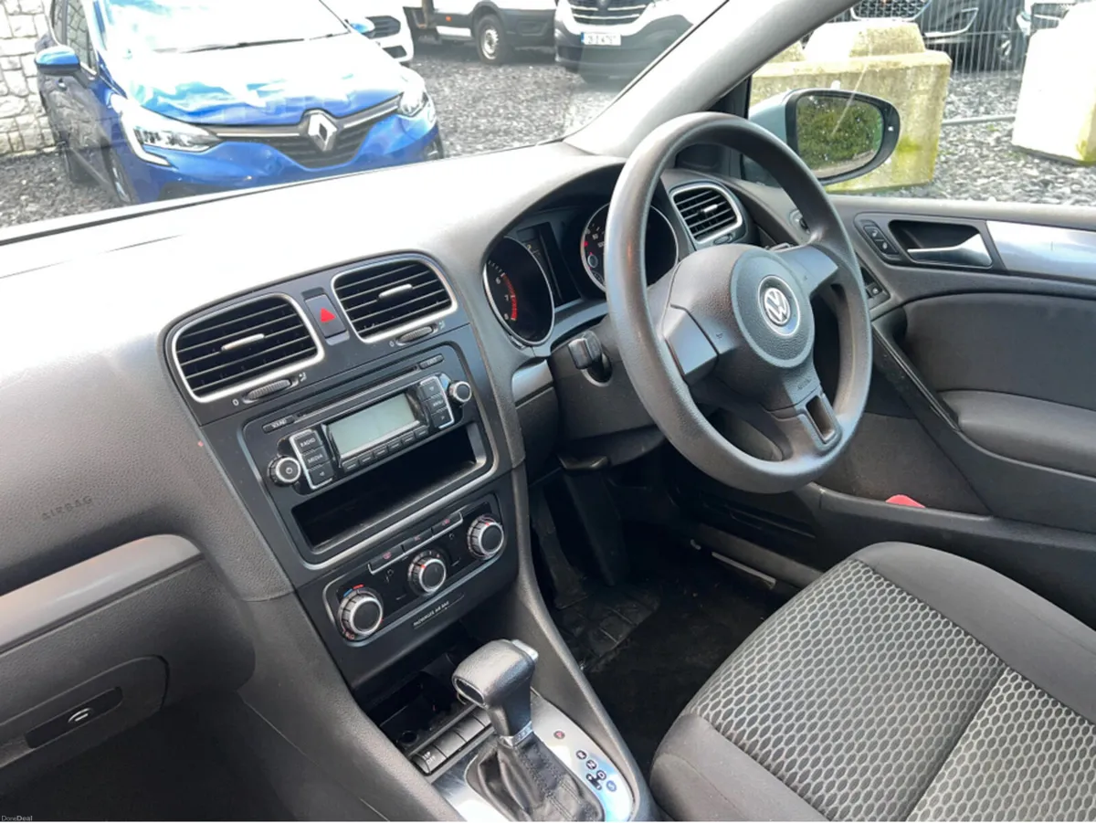 Volkswagen Golf 1.4 TSI S 120BHP DSG 5DR - Image 2