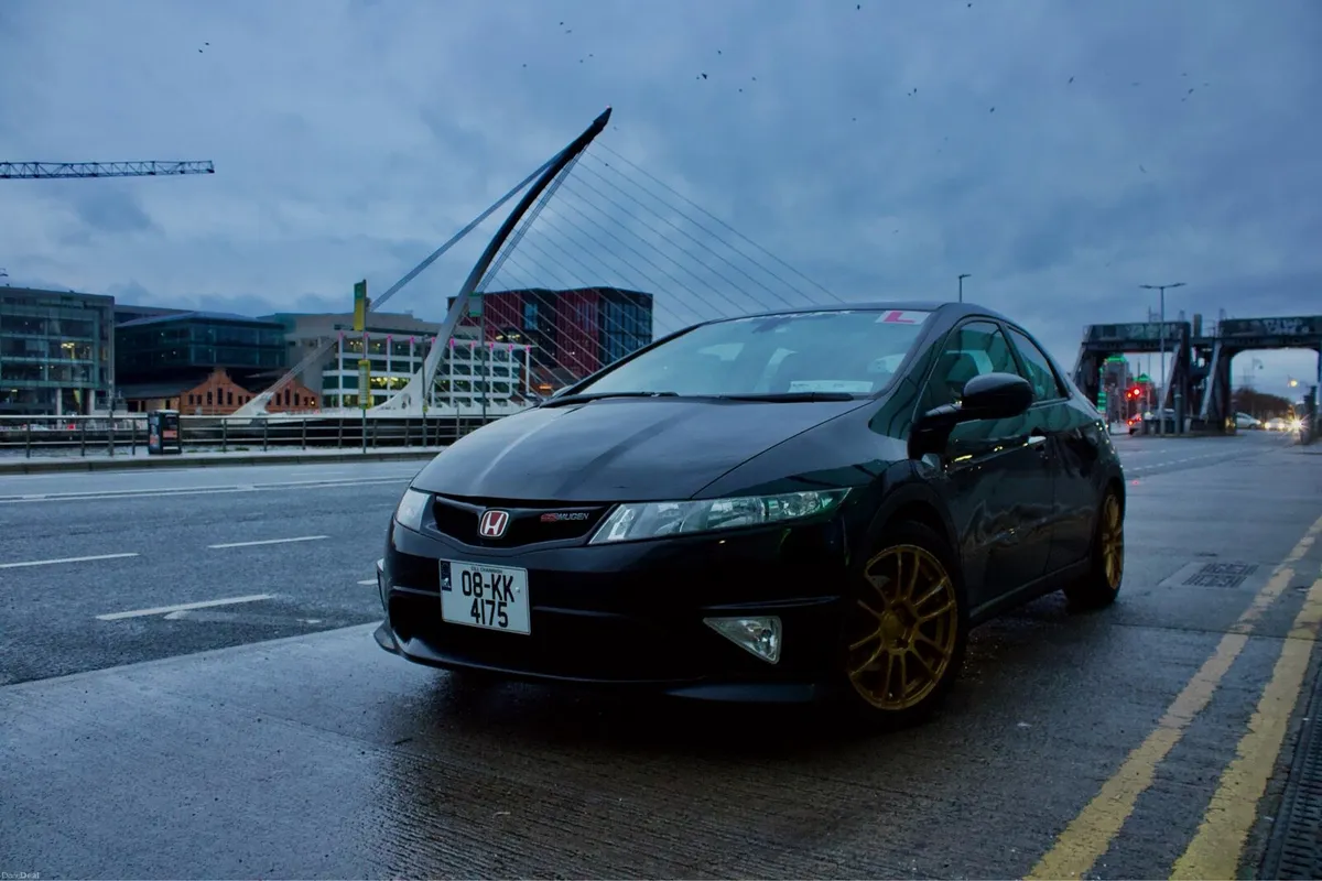 Honda Civic FK1 2008 type S - Image 1