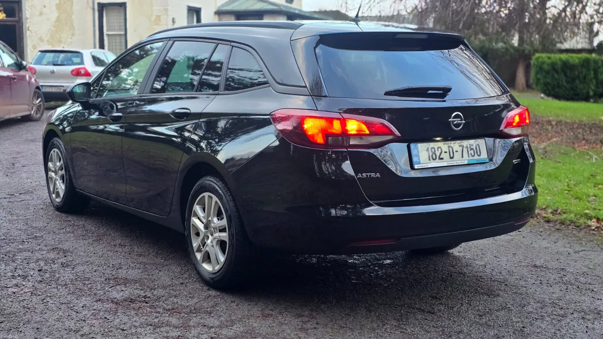 2018 Opel Astra 1.6 CDTI SC Estate LOW MILEAGE - Image 6