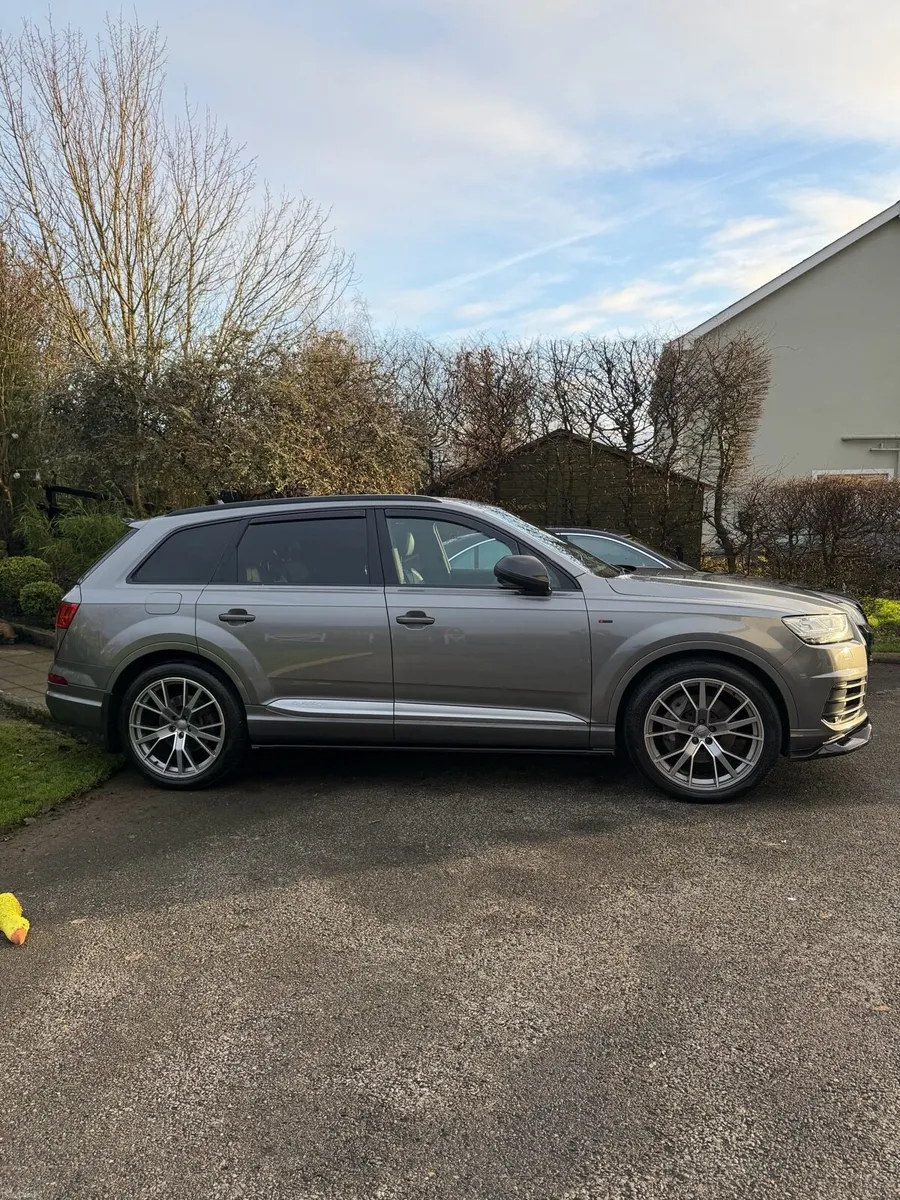 2016 Audi Q7 S Line Black Edition 272 - Image 1