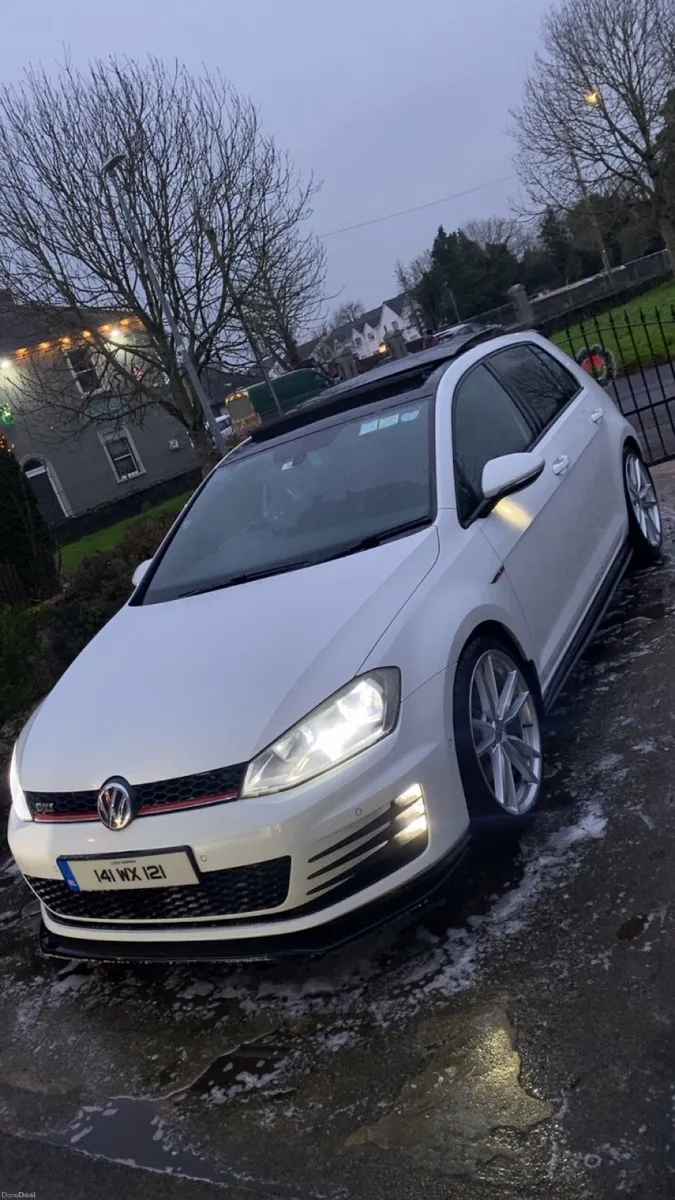 Mk7 golf gti panroof MUST SELL THIS WEEK - Image 4