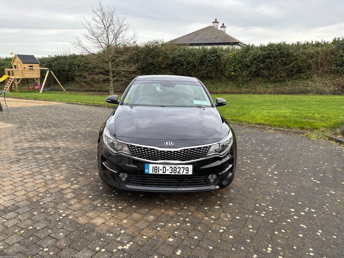 Kia Optima, luxury model, excellent condition - Image 3