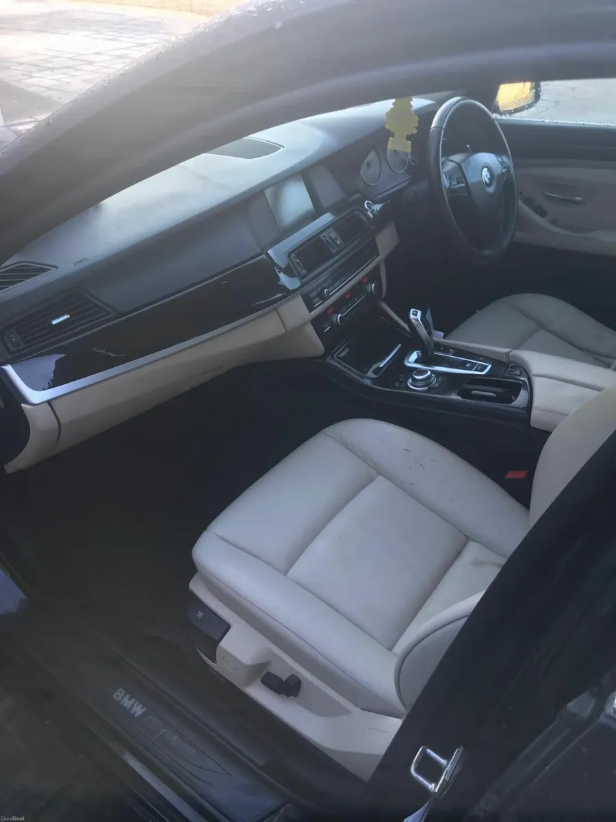 BMW 5-Series 2012 - Image 3