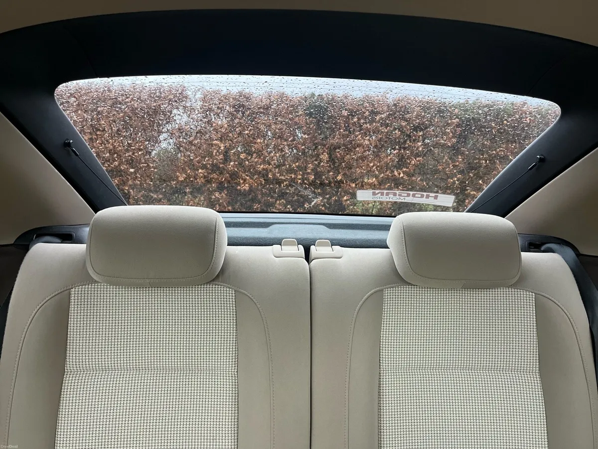 142 VW Beetle - Image 3