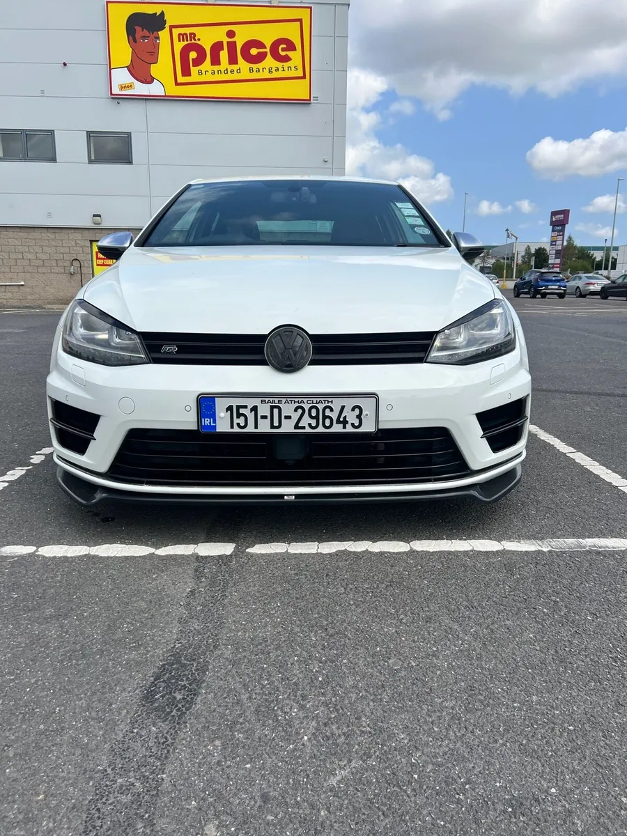 VW Golf R 300BHP - Image 2