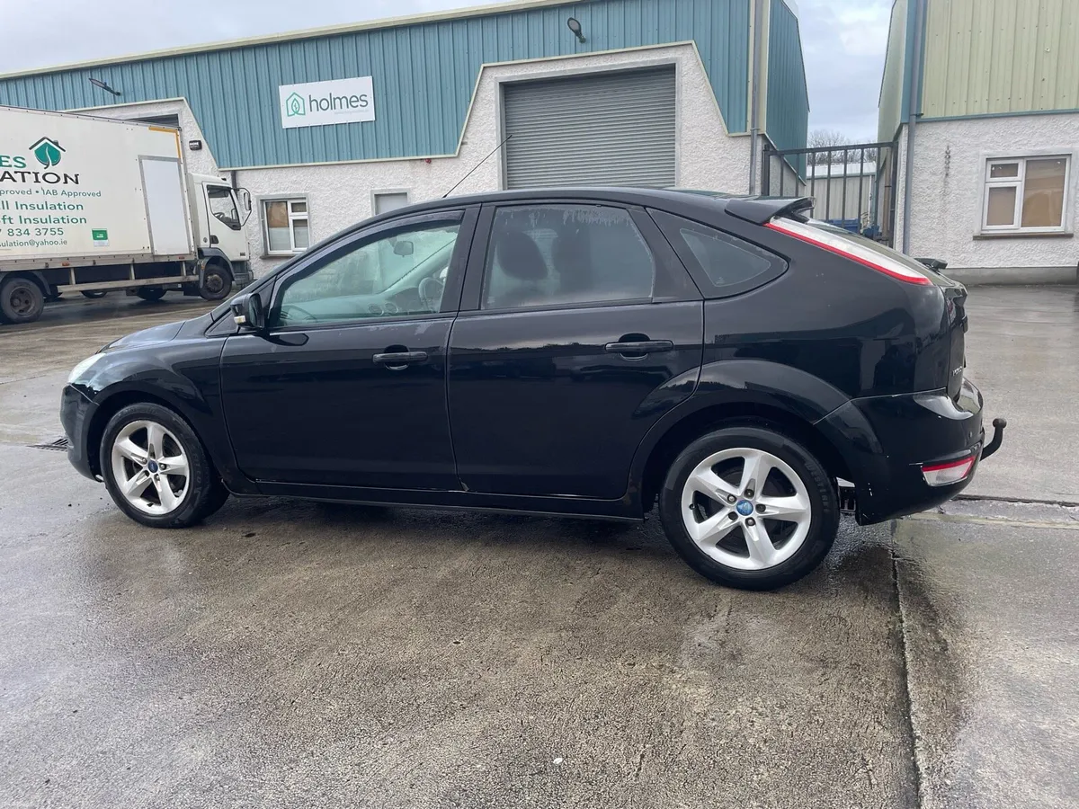 2010 ford focus NCT  10,26  tax 02.26 - Image 1