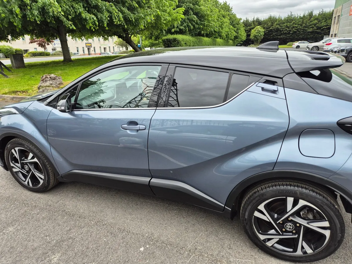 Toyota C-HR 2022 - Image 3