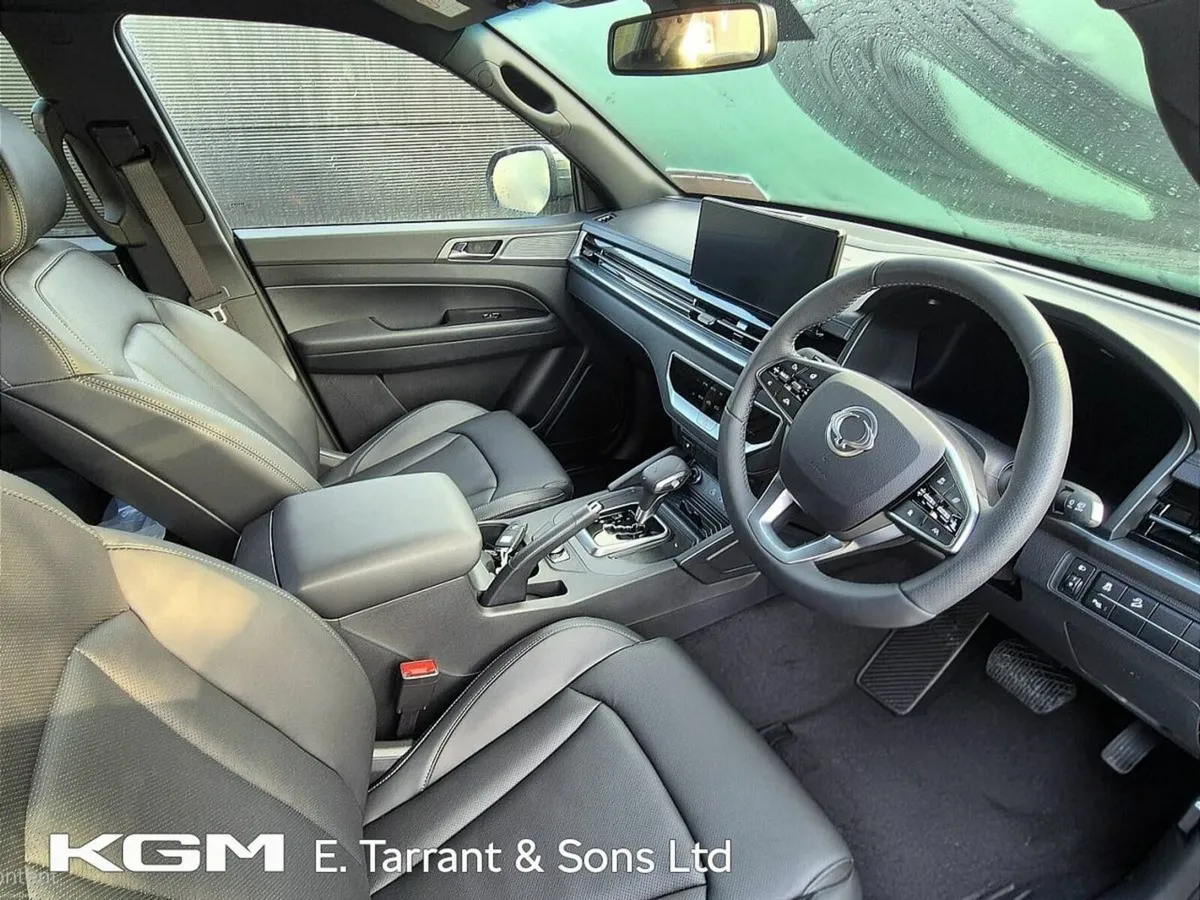 KGM Musso 2.2 - Image 2