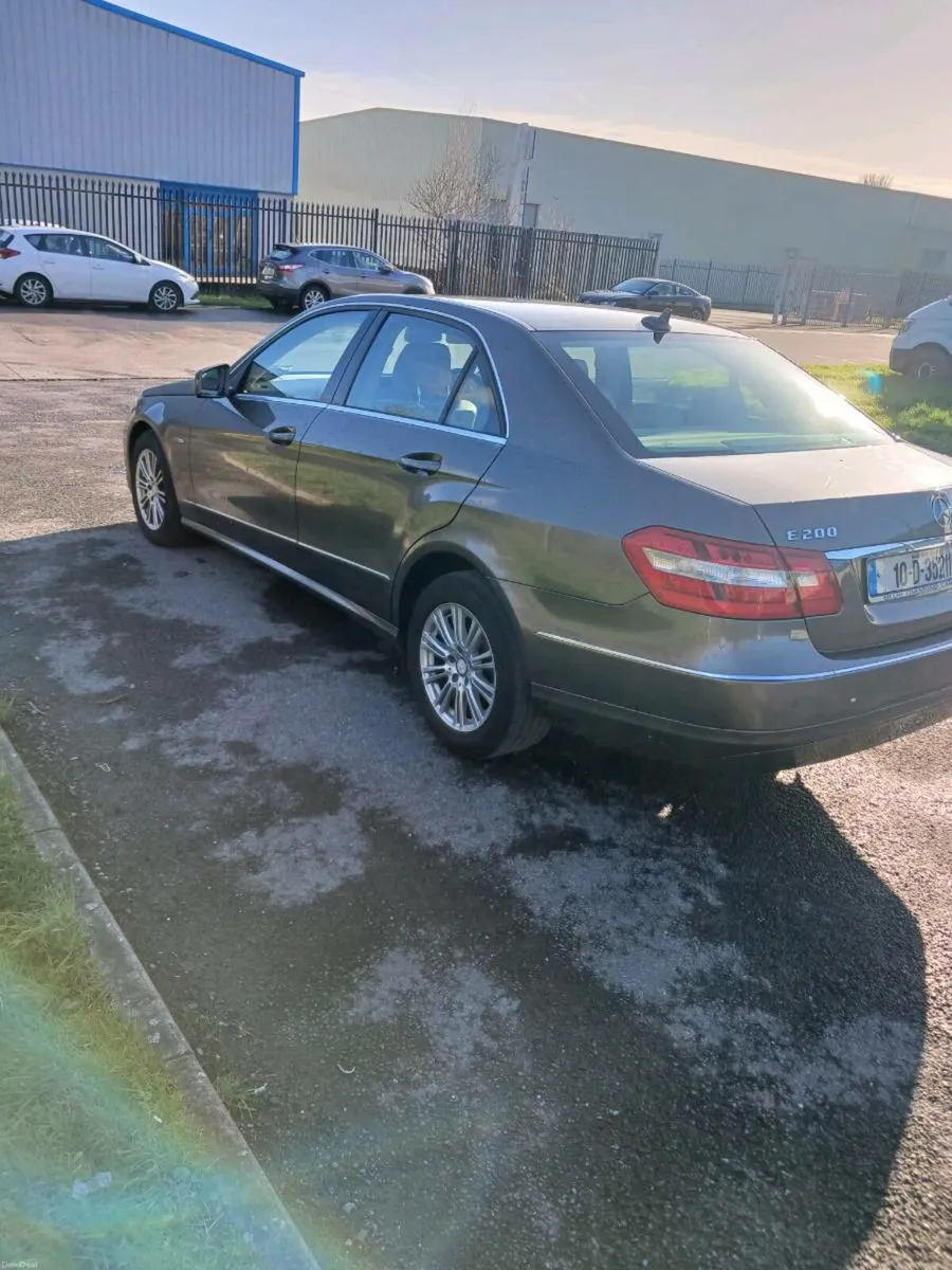 2010 Mercedes E Class 2.1 CDI - Image 2