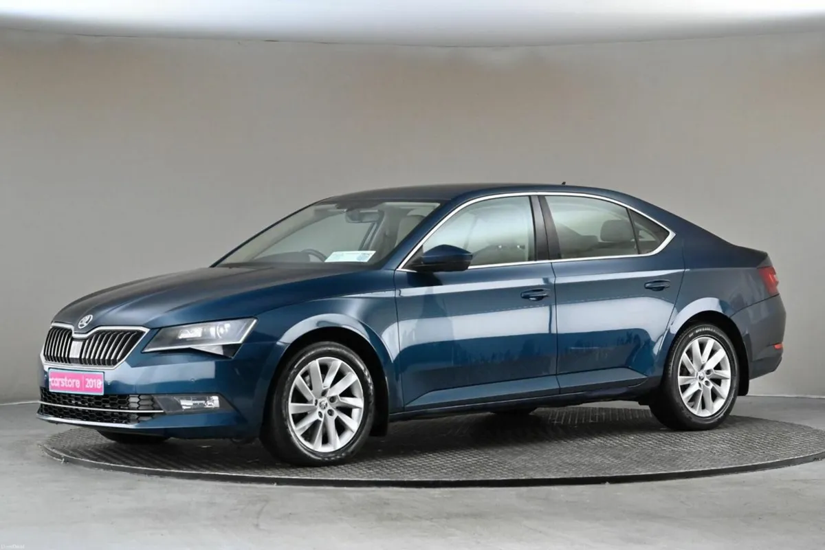 Skoda Superb 1.6 TDI DSG STYLE 120BHP **FULL BEIGE - Image 4