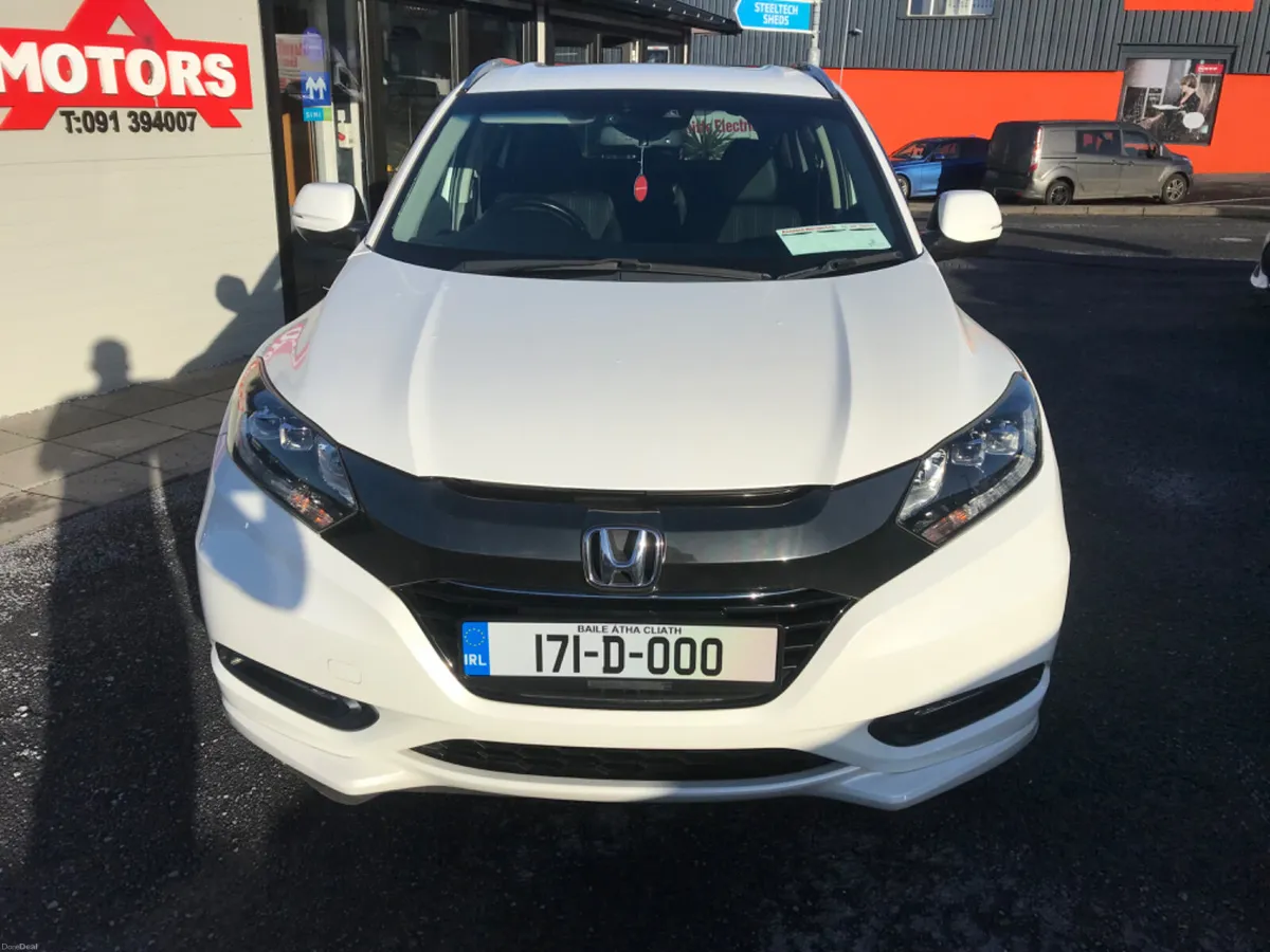 2017 HONDA VEZEL AUTOMATIC - Image 3