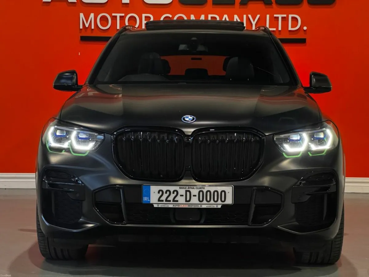 BMW X5 XDRIVE45E M SPORT BLACK VERMILION EDITION # - Image 3