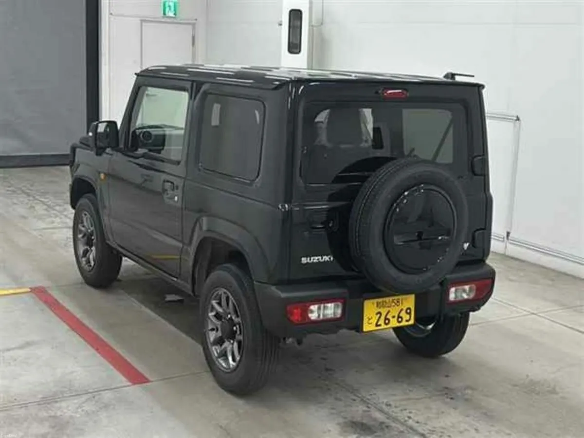 Suzuki Jimny 4WD XC - FACTORY ALLOYS - CRUISE CONT - Image 2