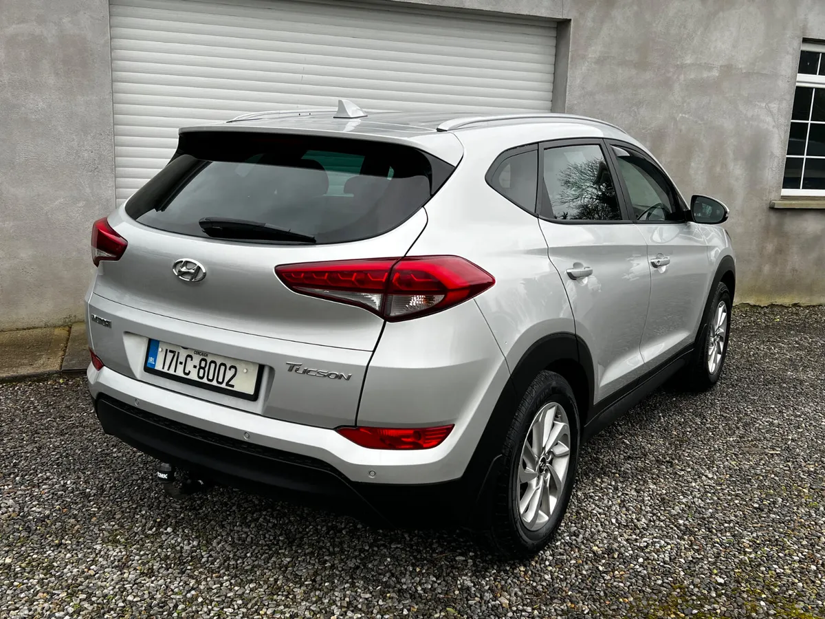 2017 Hyundai Tucson 1.7 CRDi Executive - Image 3