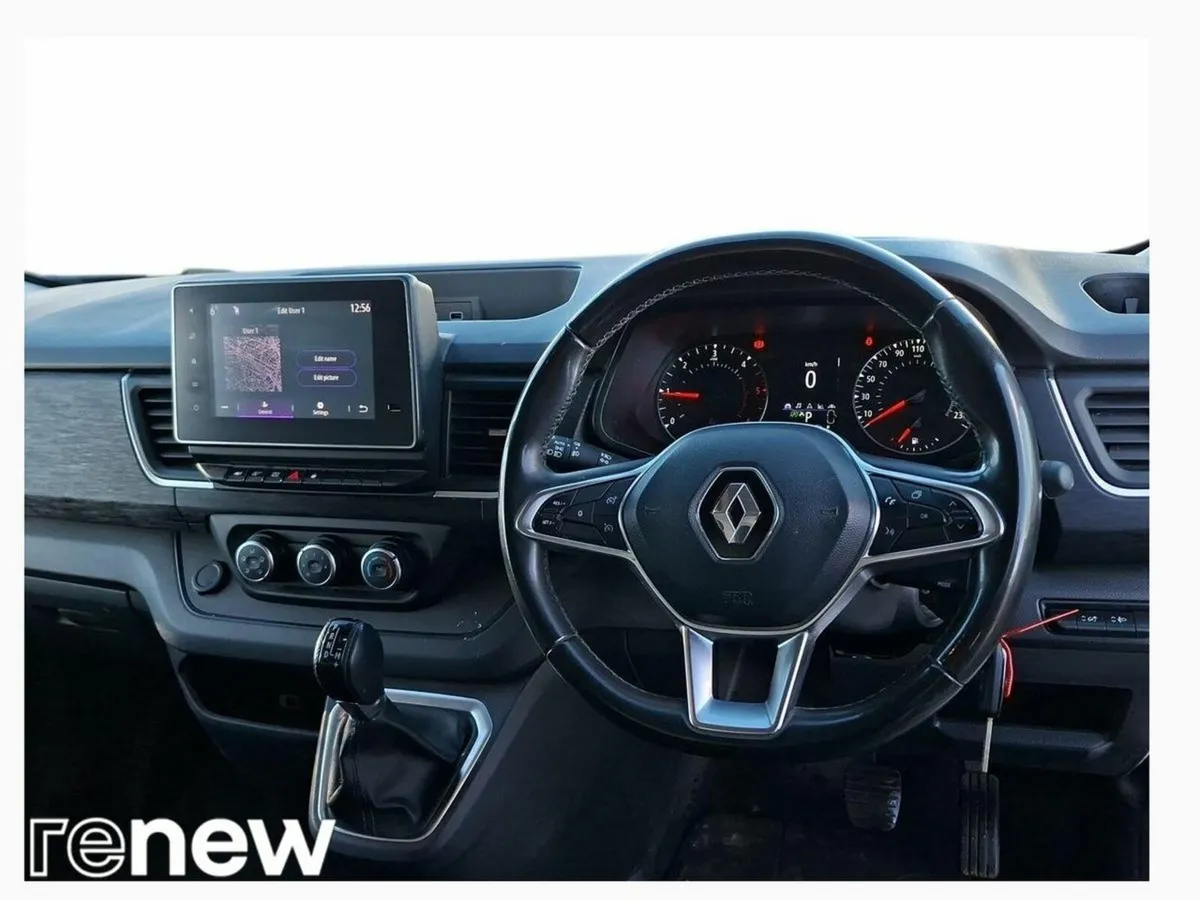 Renault Trafic TRAFIC LL30 BLUE DCI 150 AUTO - Image 2