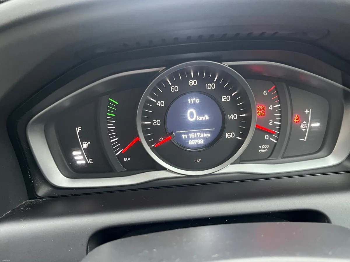 Volvo XC60 172 - Priced to Sell - Image 3