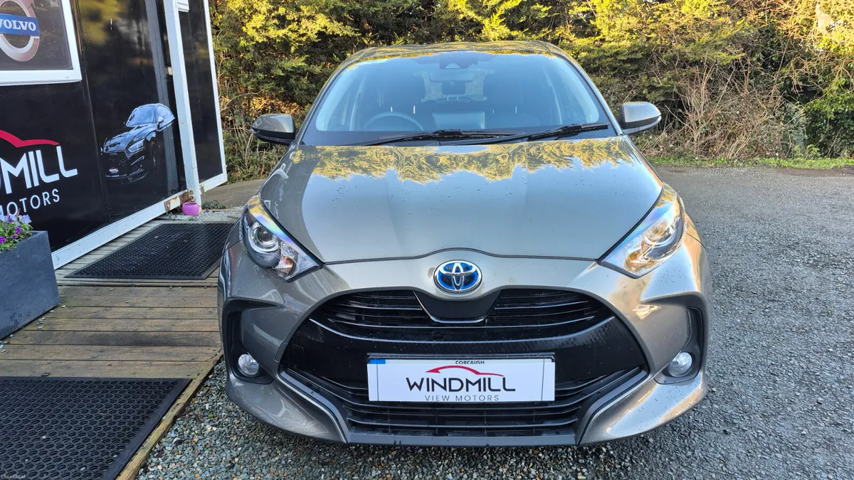 Toyota Yaris (Deposit taken) - Image 2
