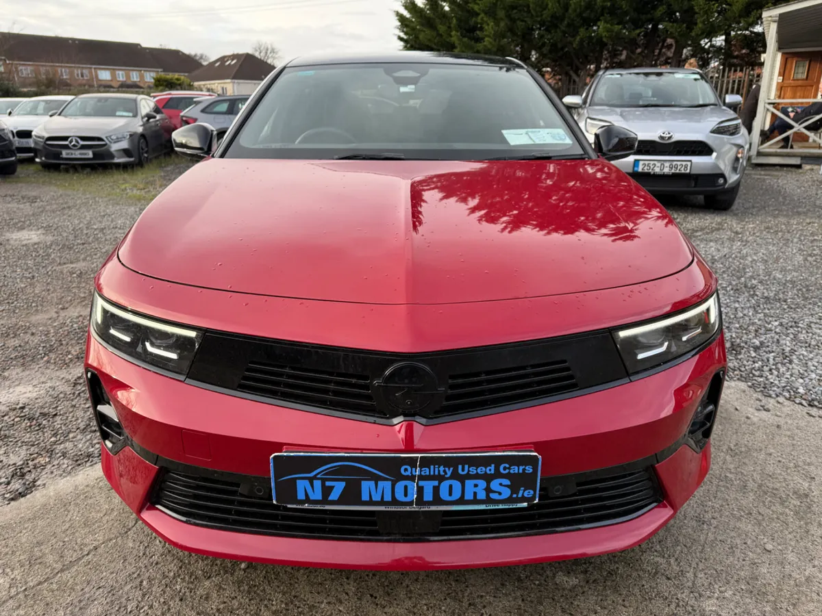2024 Opel Astra 1.2 GS TURBO AUTO - Image 3