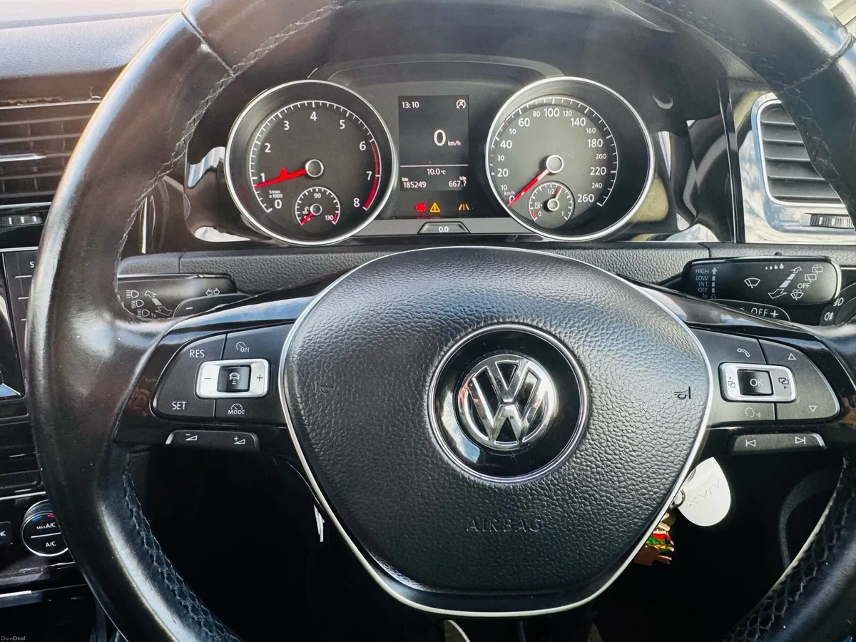 2013 Volkswagen Golf High-line 1.4L petrol DSG - Image 2