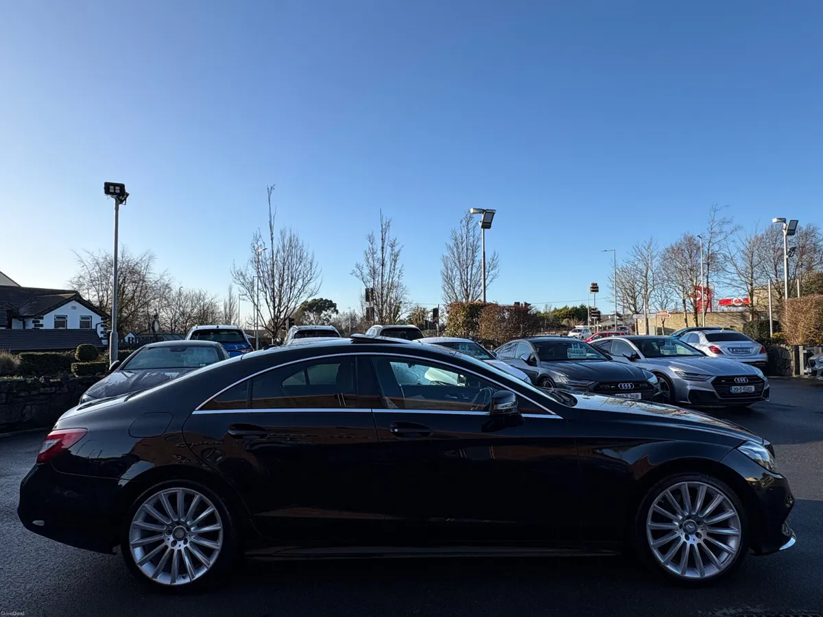 142 Mercedes-Benz CLS AMG PREMIUM Auto - Image 4