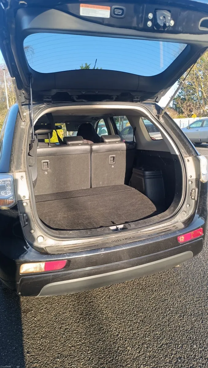 Mitsubishi Outlander 2014 - Image 4