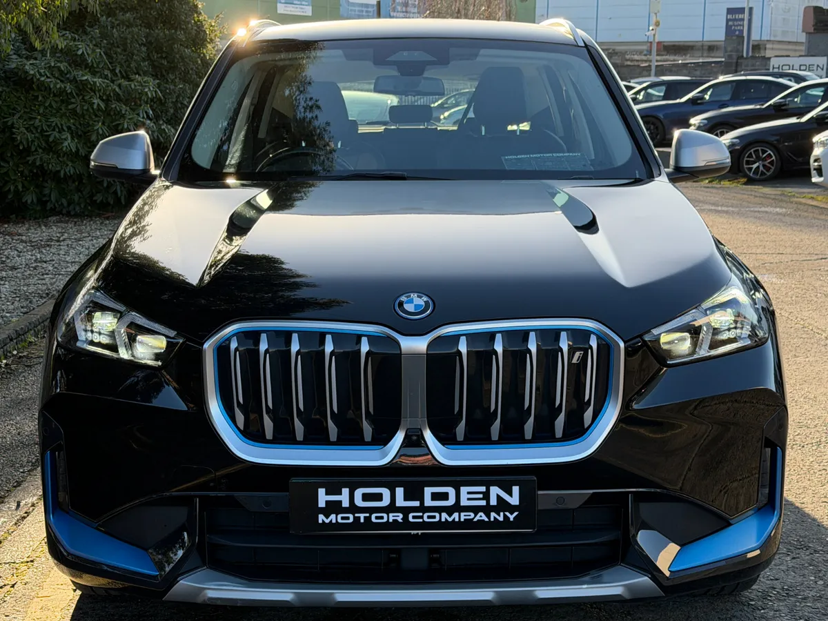 2023 BMW iX1..XDRIVE..HEAD UP DISPLAY - Image 4