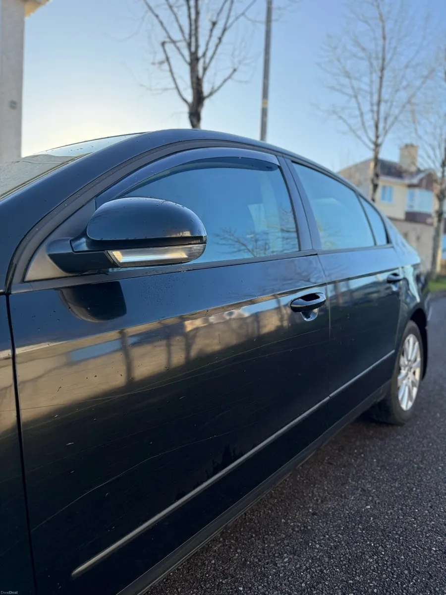VW Passat 1.9 Diesel - NCT 10/26 + Tax 06/26 - Image 4