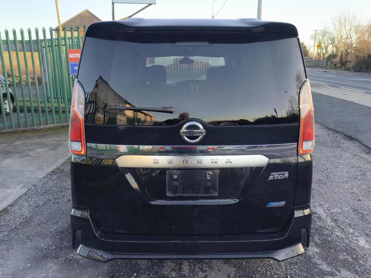 Nissan Serena Highway Star V  8 Seater Hybrid !!! - Image 6