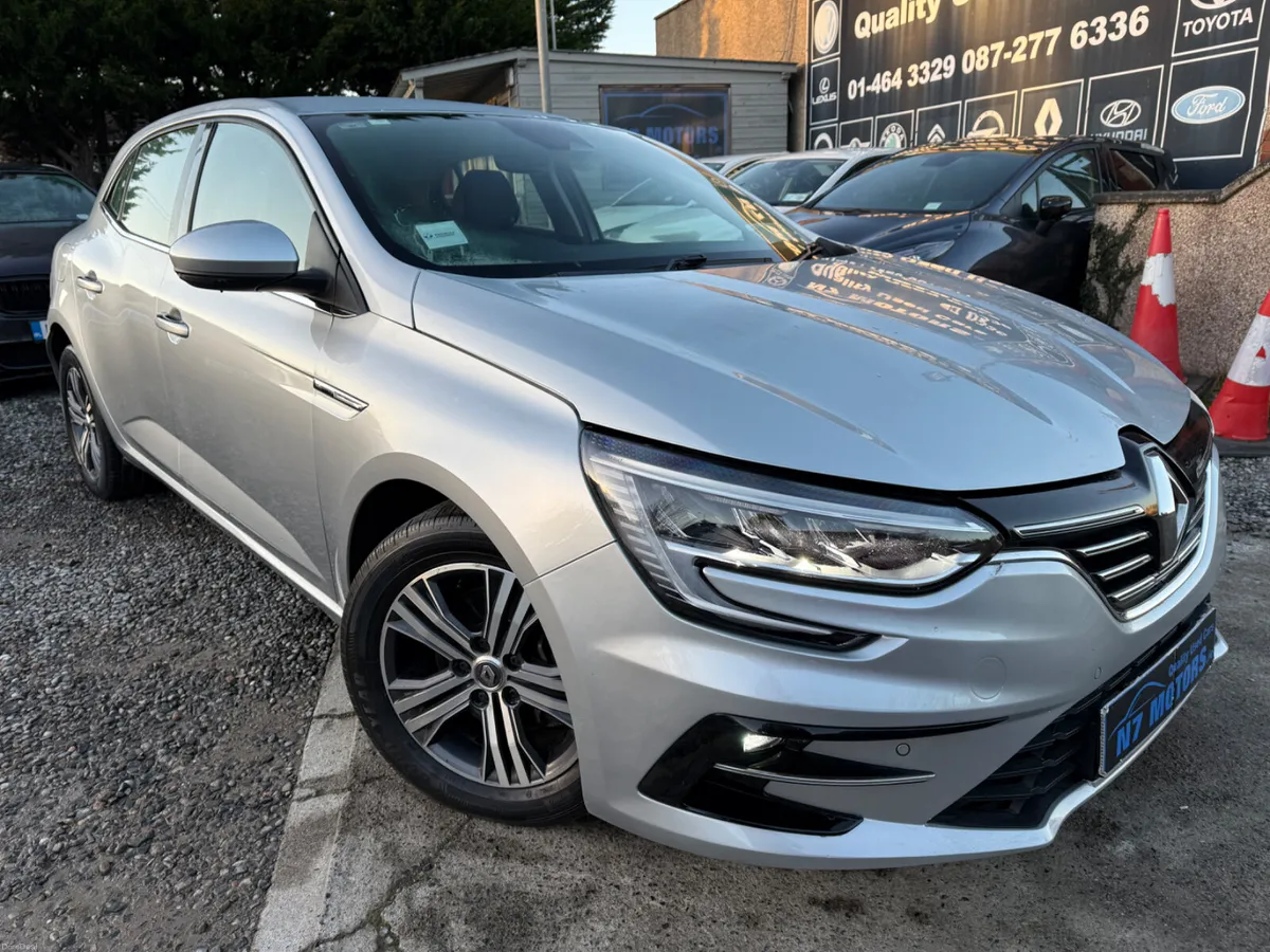 2021 Renault Megane 1.6 E-TECH ICONIC HYBRID AUTO - Image 1