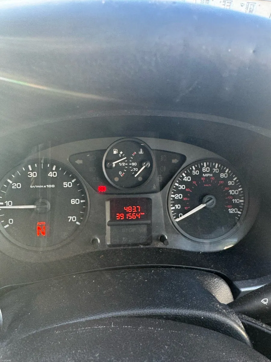 Peugeot Partner Tepee 2013 - Wheelchair Accessible - Image 4