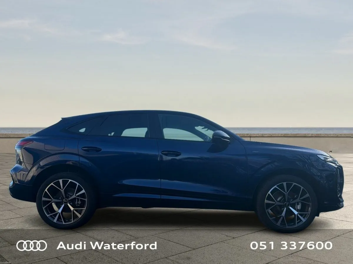 Audi Q3 Sportback E-Hybrid 270HP S-Line from €740 - Image 4