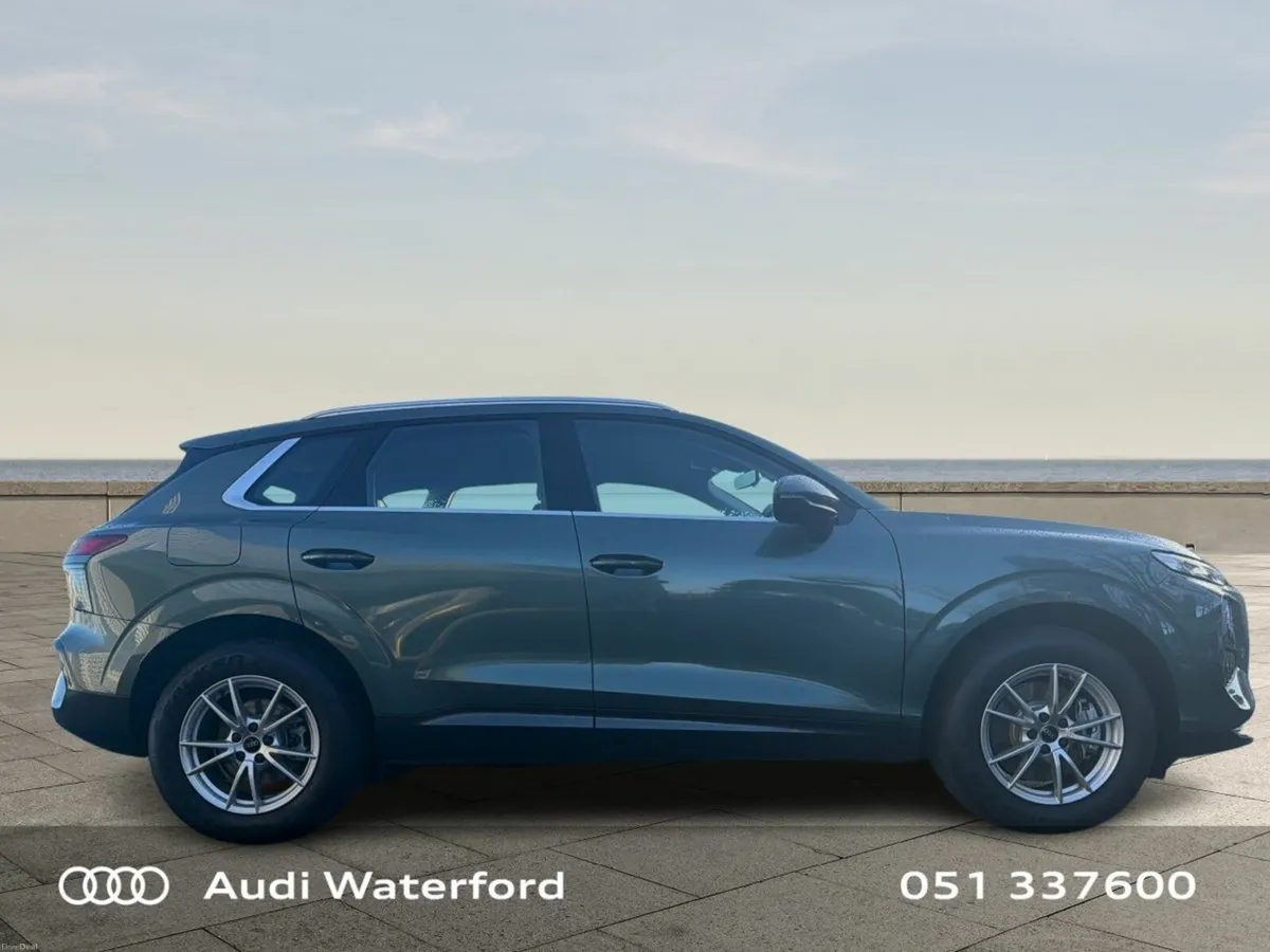 Audi Q3 TDI 150HP S-T SE from €527 per month - Image 4