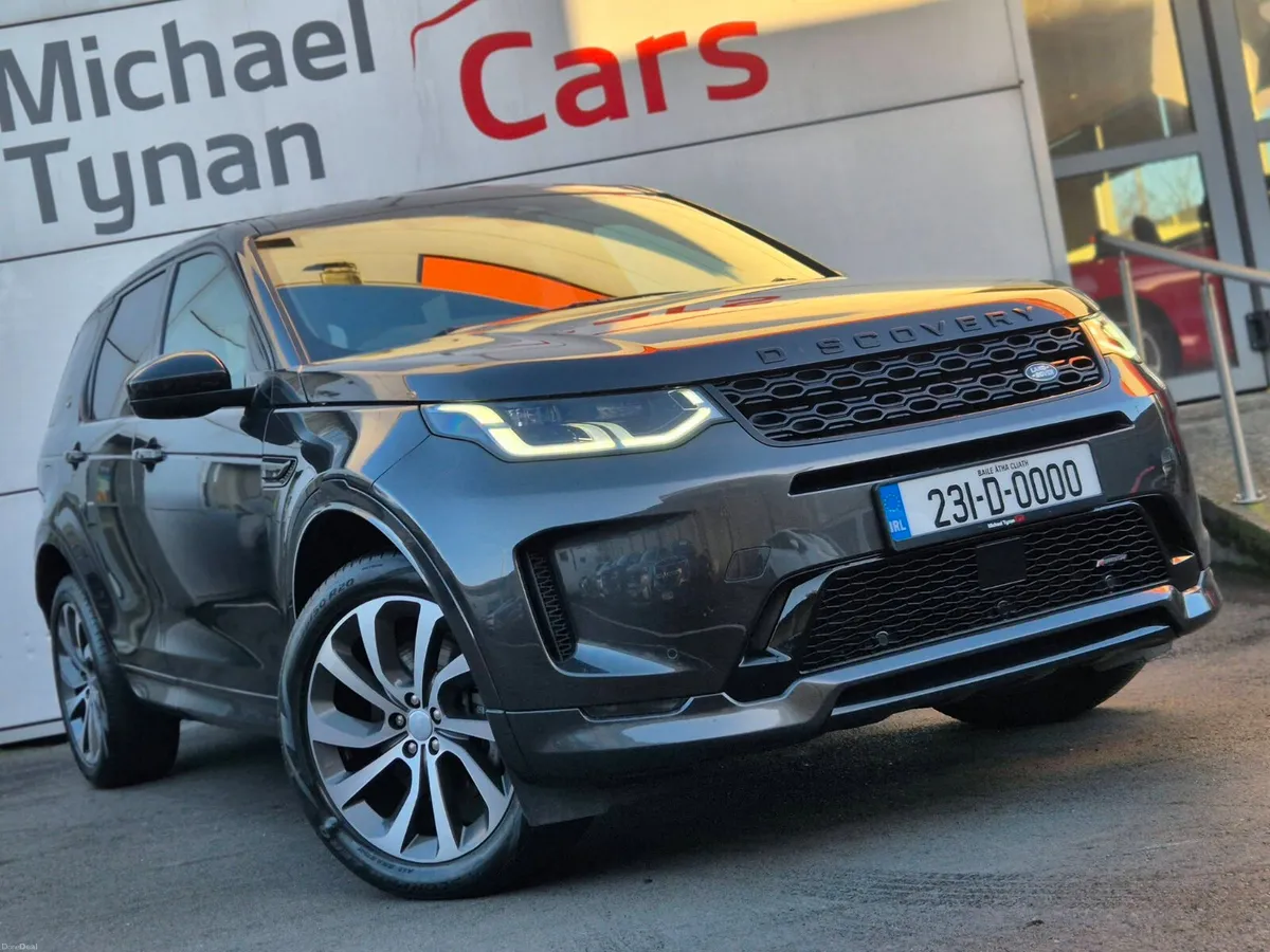 2023 Land Rover Discovery Sport HSE P300e - Image 4