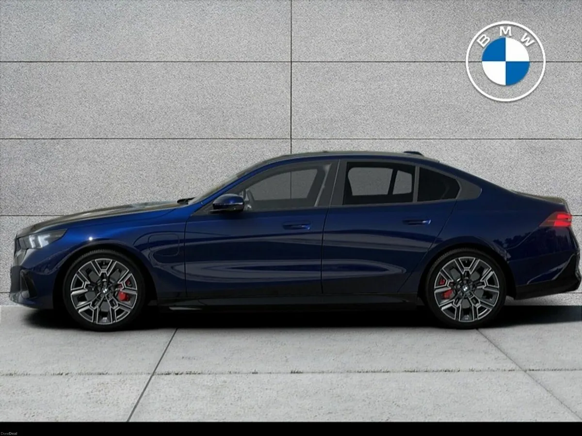 BMW 5-Series 530e M Sport Pro - Image 2