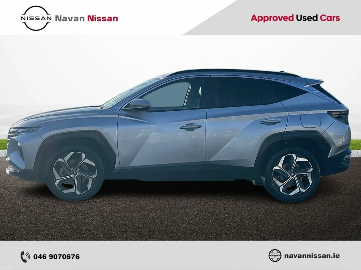 Hyundai Tucson 2WD Executive Plus HEV STG Auto - Image 4