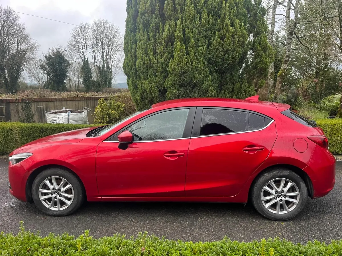 Mazda 3 2017 - Image 4