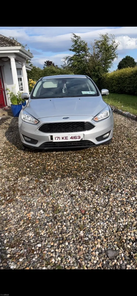 Ford Focus 2017 - Image 2