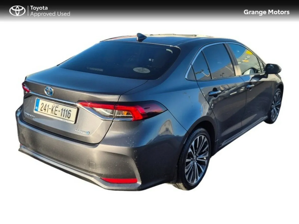 Toyota Corolla 1.8 LUNA SPORT SALOON - Image 3