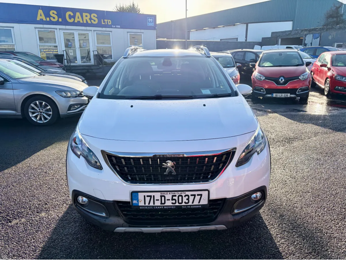 Peugeot 2008 1.2 ALLURE  AUTOMATIC ** TOP SPEC ** - Image 2
