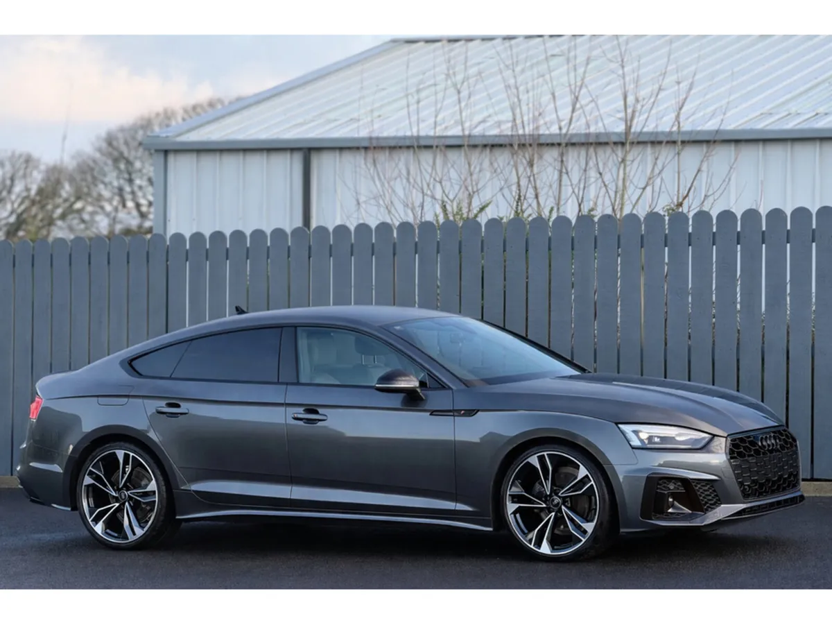 Audi A5 Only 19500 miles S-Line Black Edition Fact - Image 2