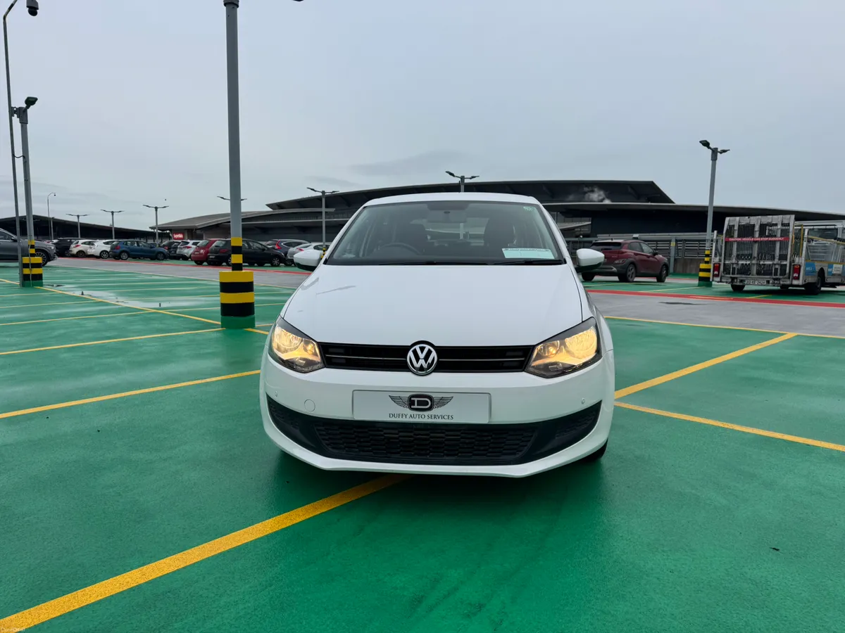 VW POLO 1.2 AUTO LOW MILEAGE - Image 2