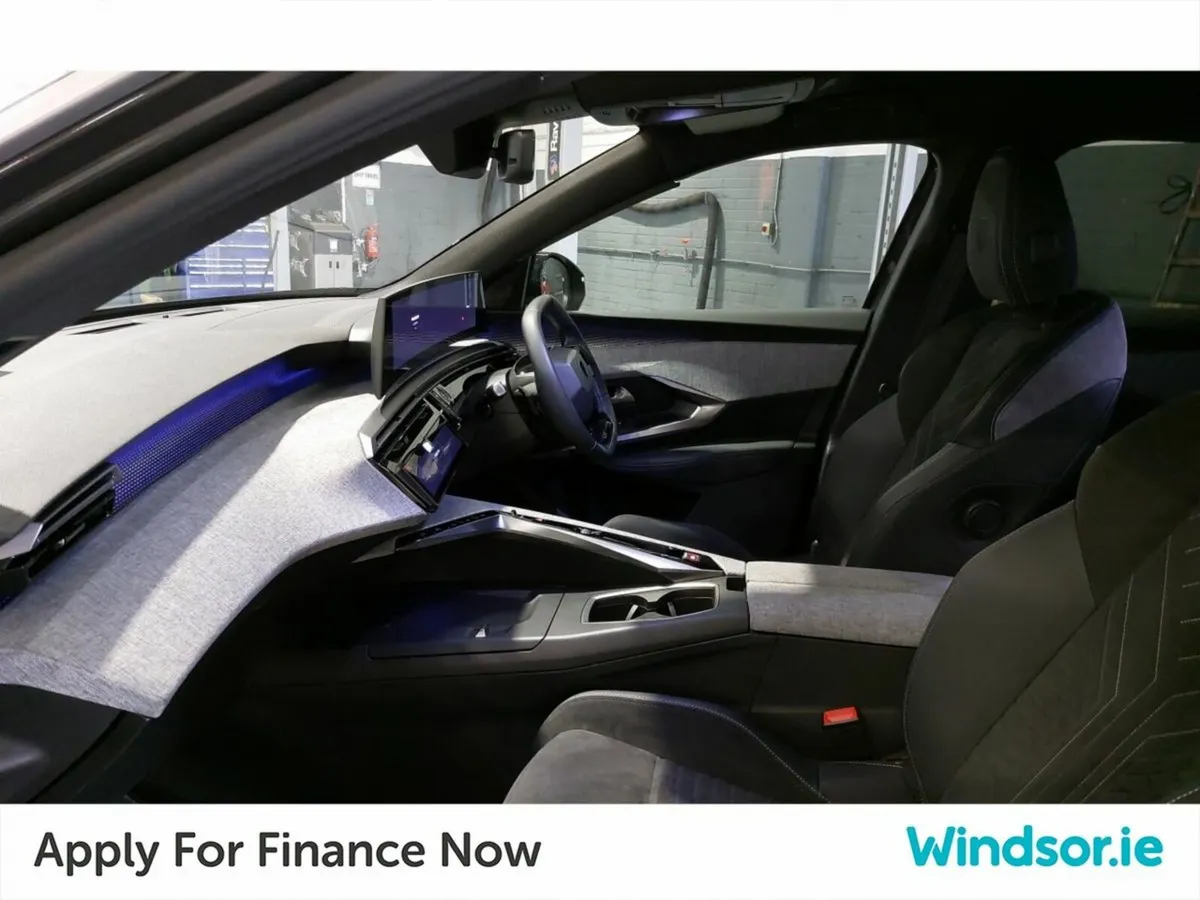 Peugeot 3008 3008 Gt Ev  GT  210 Electric 73kWh Au - Image 4