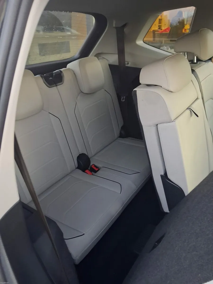 Vw tiguan R-line Auto All space  (7seater)€33000 - Image 4