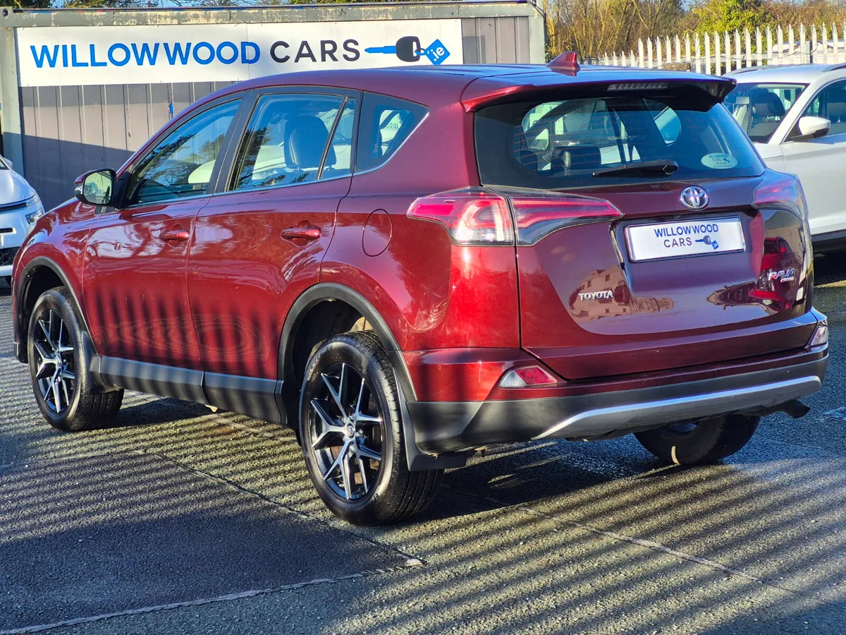 Toyota RAV4 2.0d4d luna sport 143bhp 2016 - Image 4